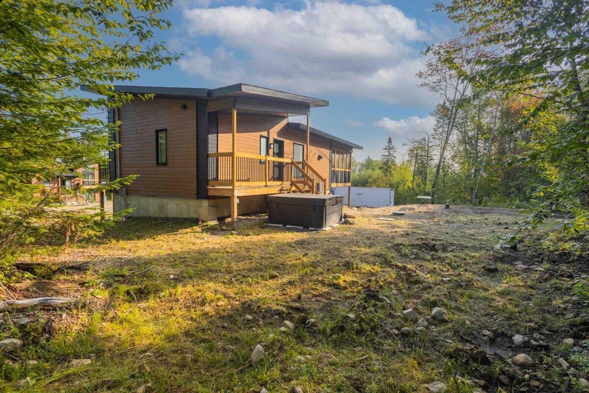 Huge Modern Chalet With Spa And Lake Access Saint-Gabriel-de-Brandon Exterior photo
